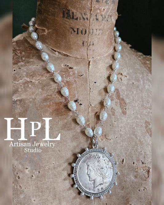 LIBERTY COIN PORCELAIN PEARL NECKLACE