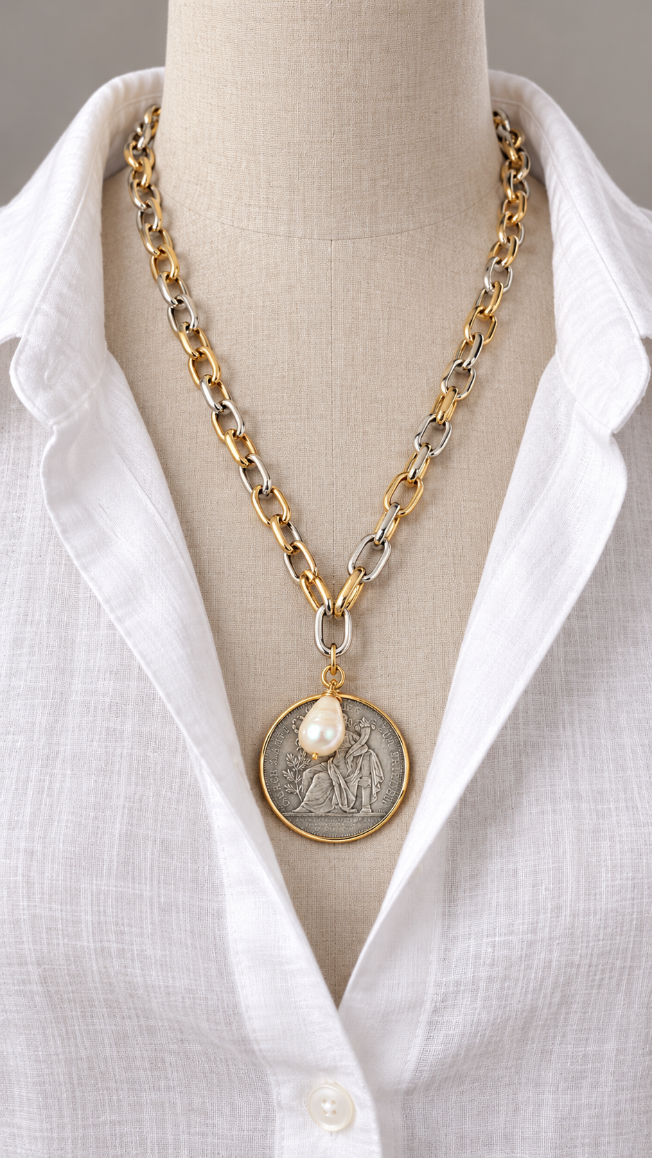 Imperial Necklace with coin-style pendant and pearl accent