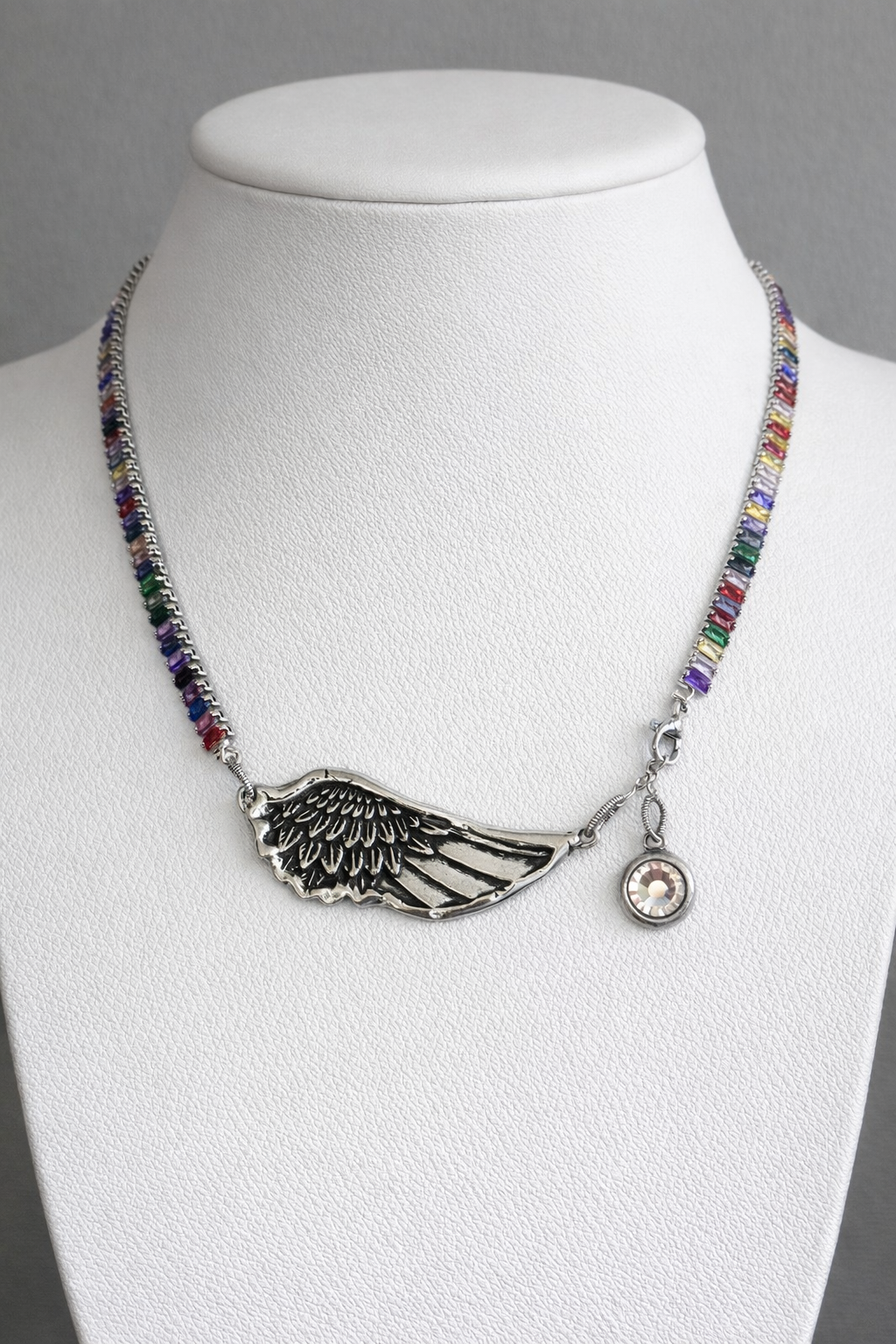 ANGEL WING NECKLACE