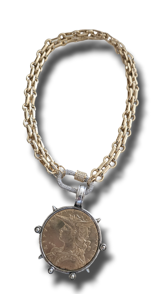 ROYAL NECKLACE