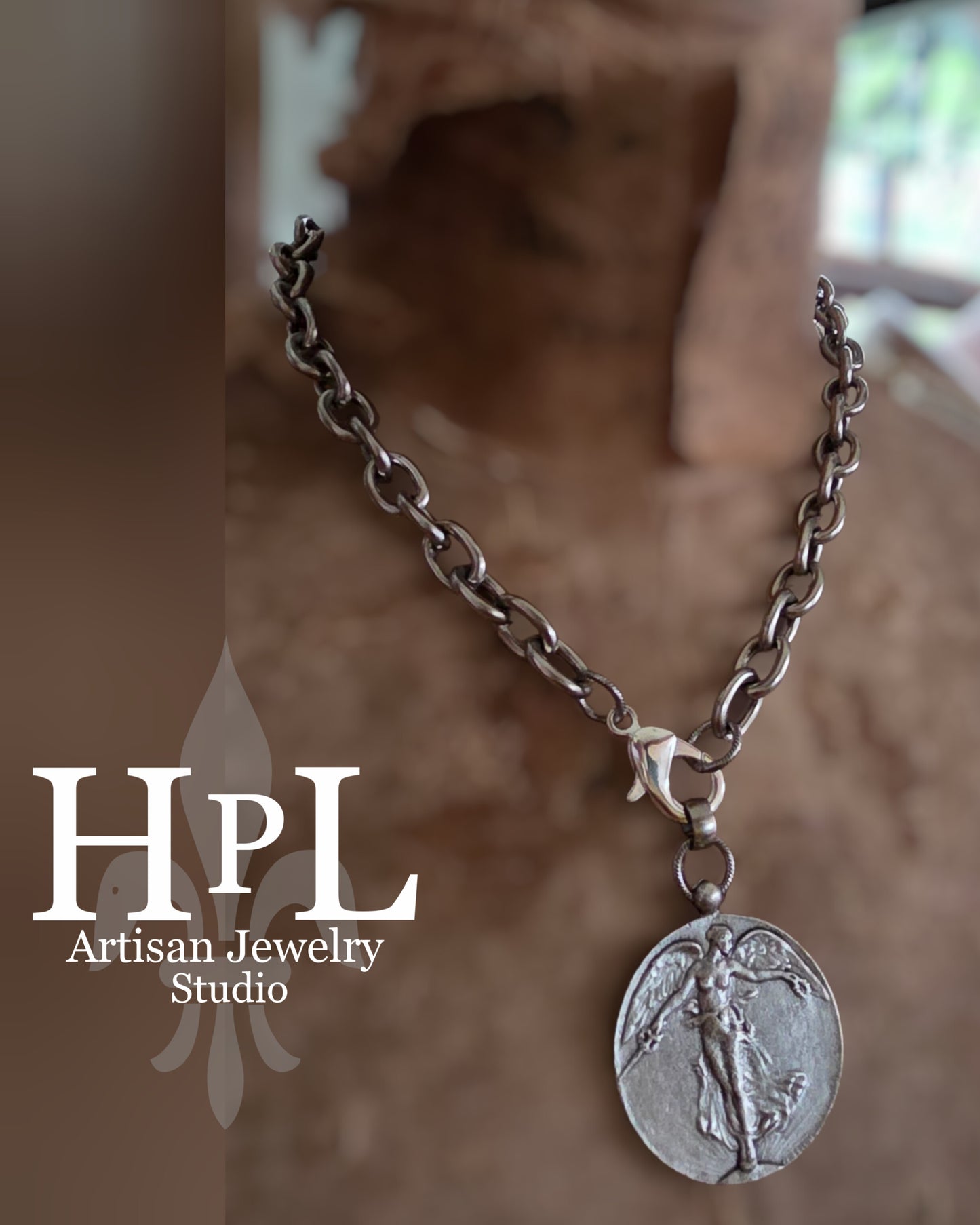 GUARDIAN OF VICTORY NECKLACE