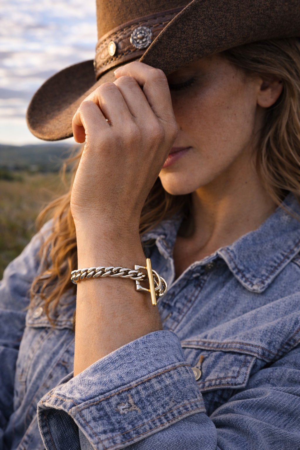 Horse Bit Toggle Chain Bracelet