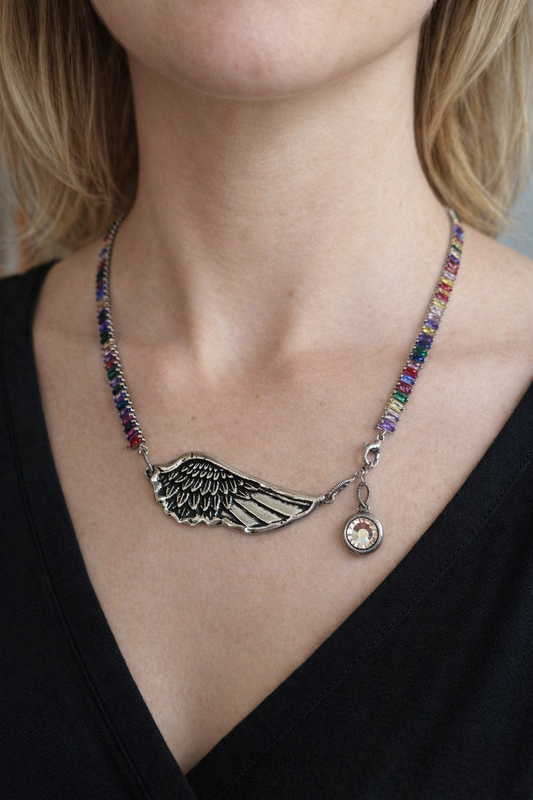 ANGEL WING NECKLACE