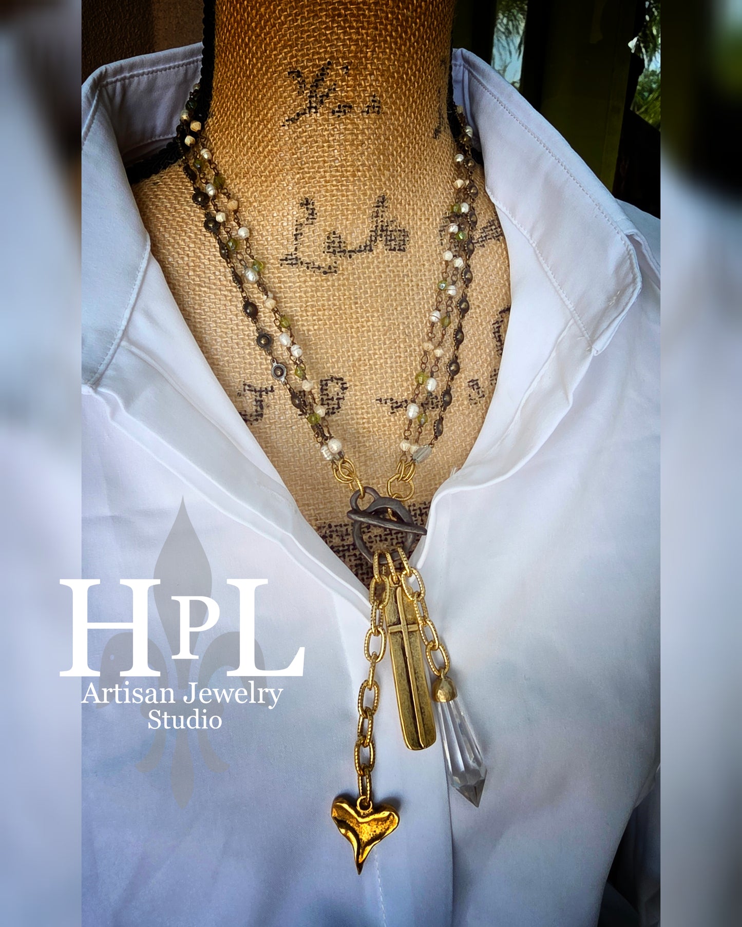 HEART AND SOUL PENDULUM NECKLACE