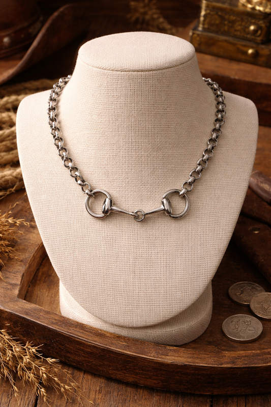 La Snaffle Necklace